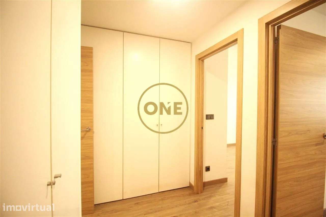 Apartamento T2 Totalmente Remodelado em Braga - Grande imagem: 5/12