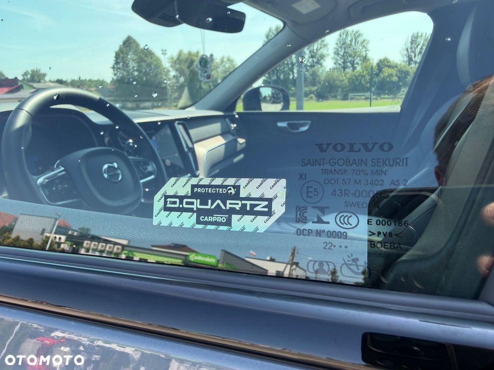 Volvo XC 60 B5 D AWD Ultimate Dark - 16