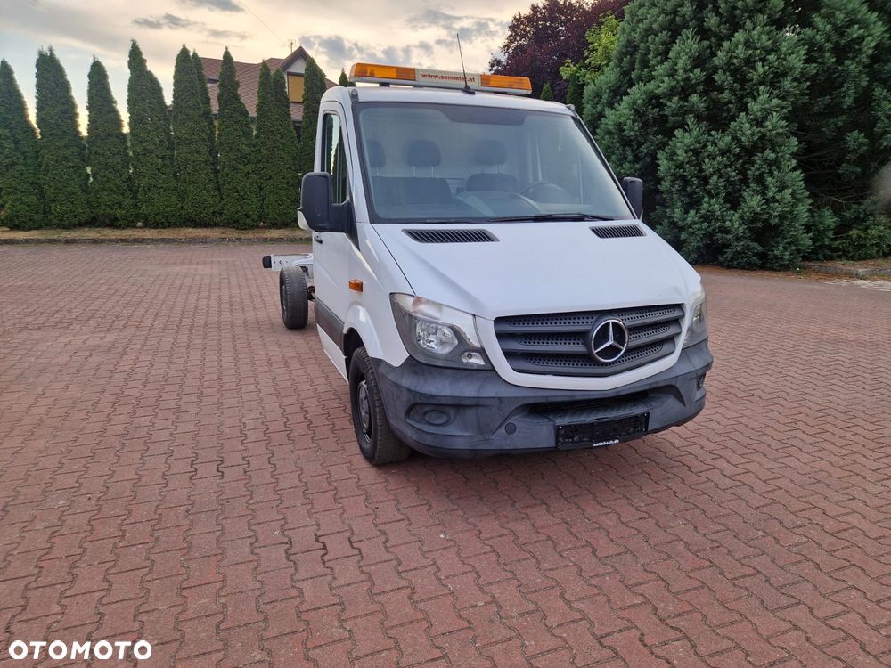 Mercedes-Benz Sprinter - 3