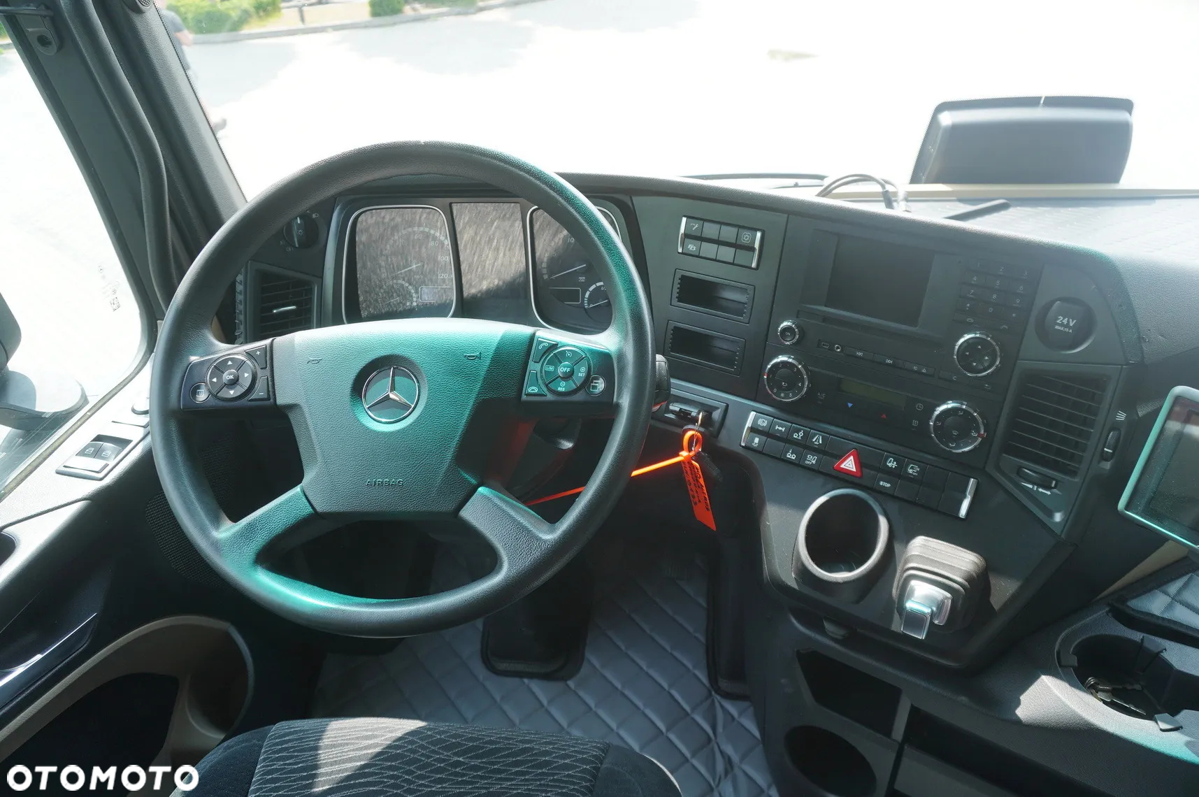 Mercedes-Benz Actros 2543 / Chłodnia Lecapitaine Multitemperatura / Carrier Supra 950 Mt - 20