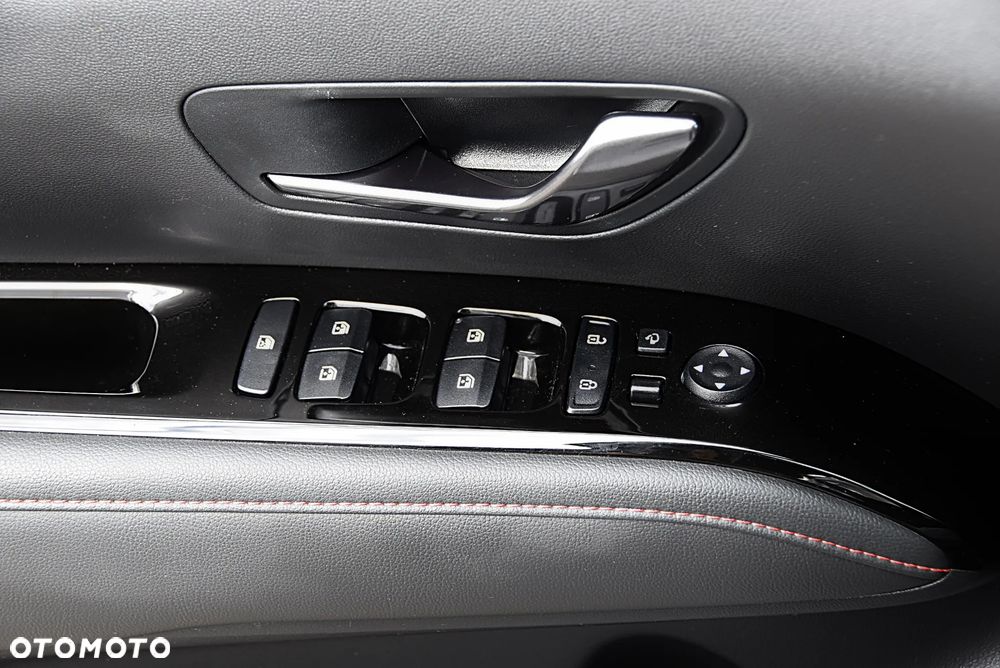 Hyundai Tucson - 38