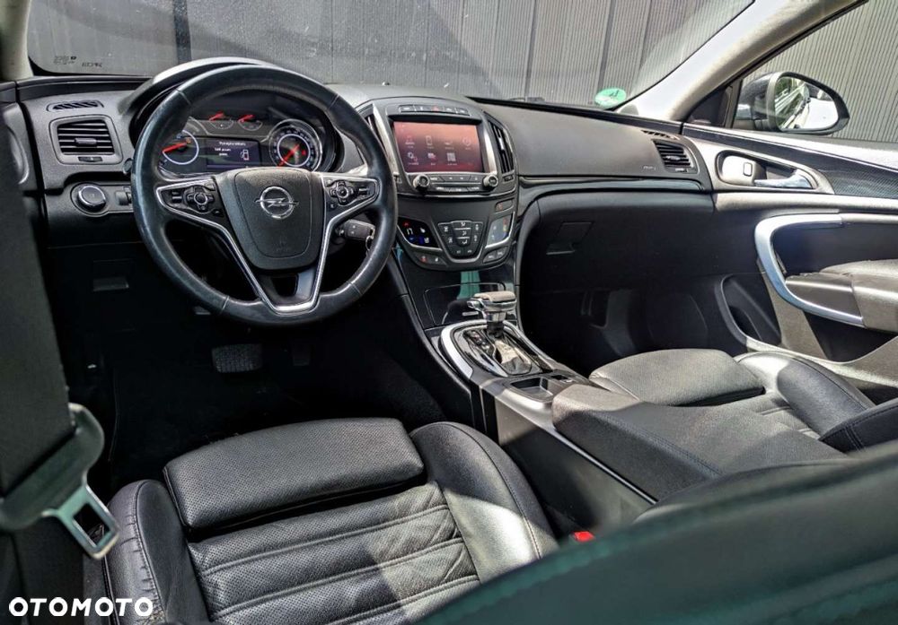 Opel Insignia - 18