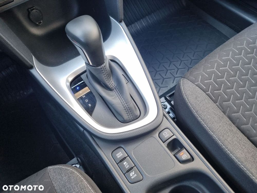 Toyota Yaris Cross Hybrid 1.5 Comfort - 21