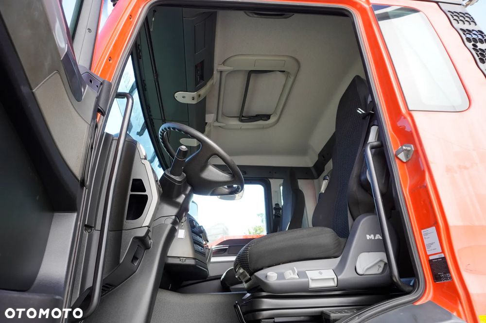 MAN TGS 35.360 E6 8×2 / HDS Fassi F235A.2.22 / pilot / Laweta 8,2 m_262822 - 17