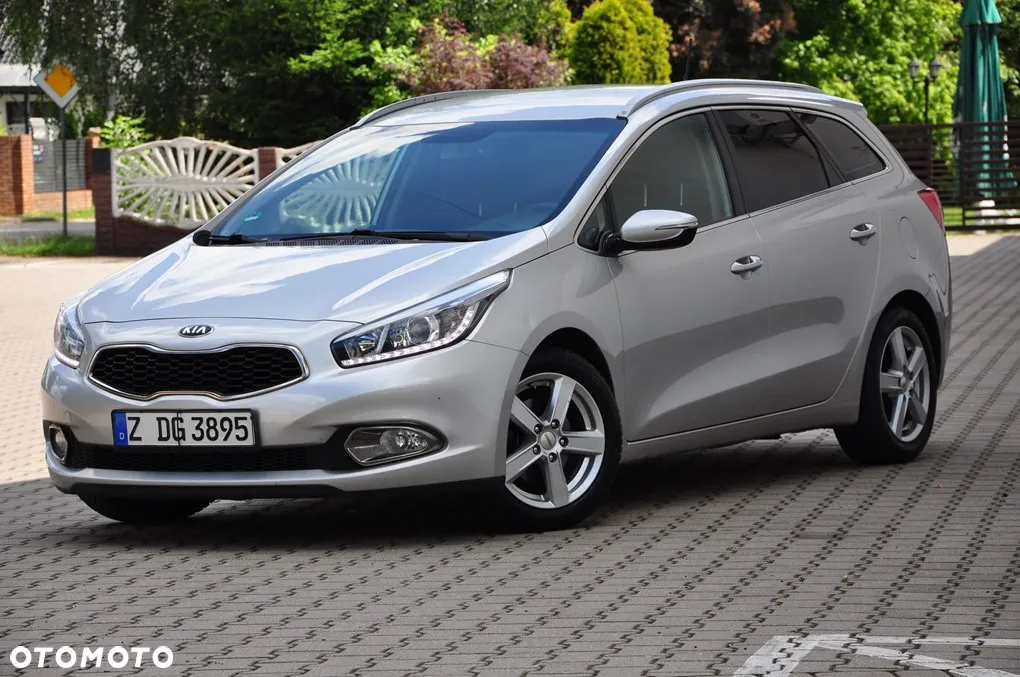 Kia Ceed 1.6 GDI ISG Spirit - 3