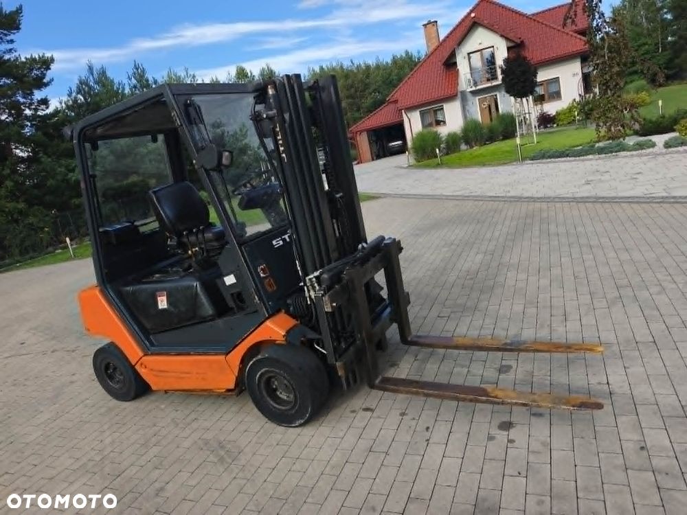 Still R70-25 2004 rok 4 sekcje diesel wysokosc podnoszenia 4,2m przesuw - 3