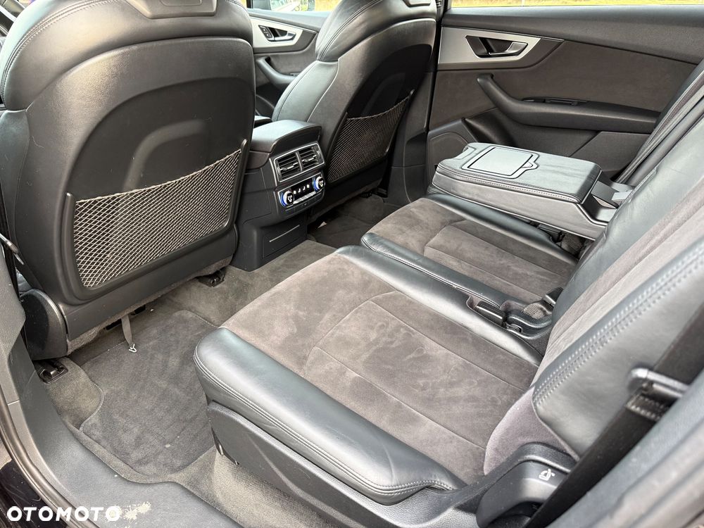 Audi Q7 - 20
