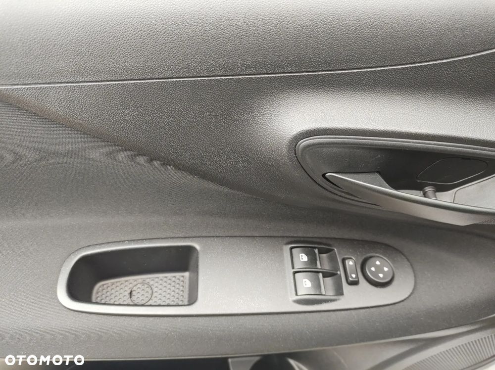 Fiat Punto 1.4 Young - 12