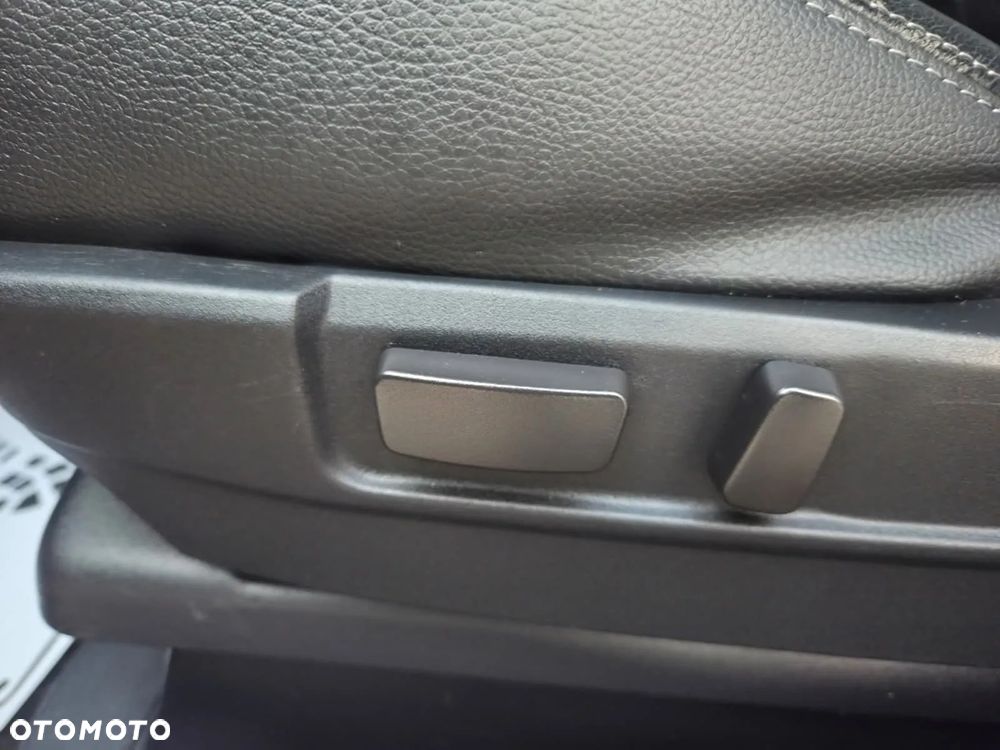 Mitsubishi Outlander 2.2 DI-D 4WD Top - 21