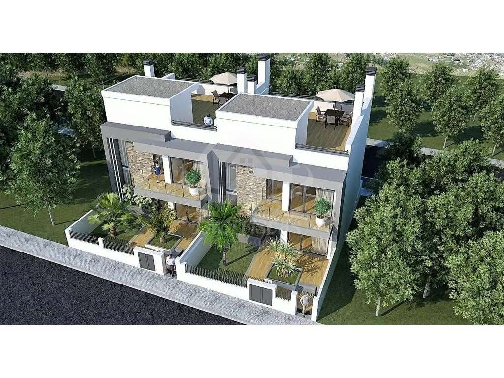Terreno com 152m2 e projeto aprovado, em Vialonga - Grande imagem: 5/7