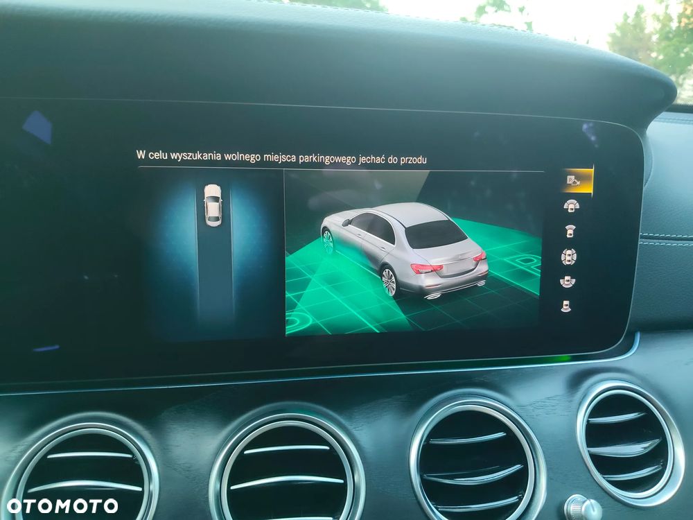Mercedes-Benz Klasa E 220 d 4-Matic AMG/Avantgarde - 25