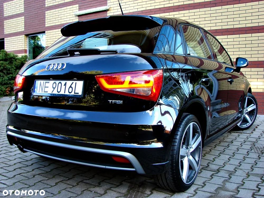 Audi A1 Sportback 1.2 TFSI S line edition m S line Sportpaket - 19