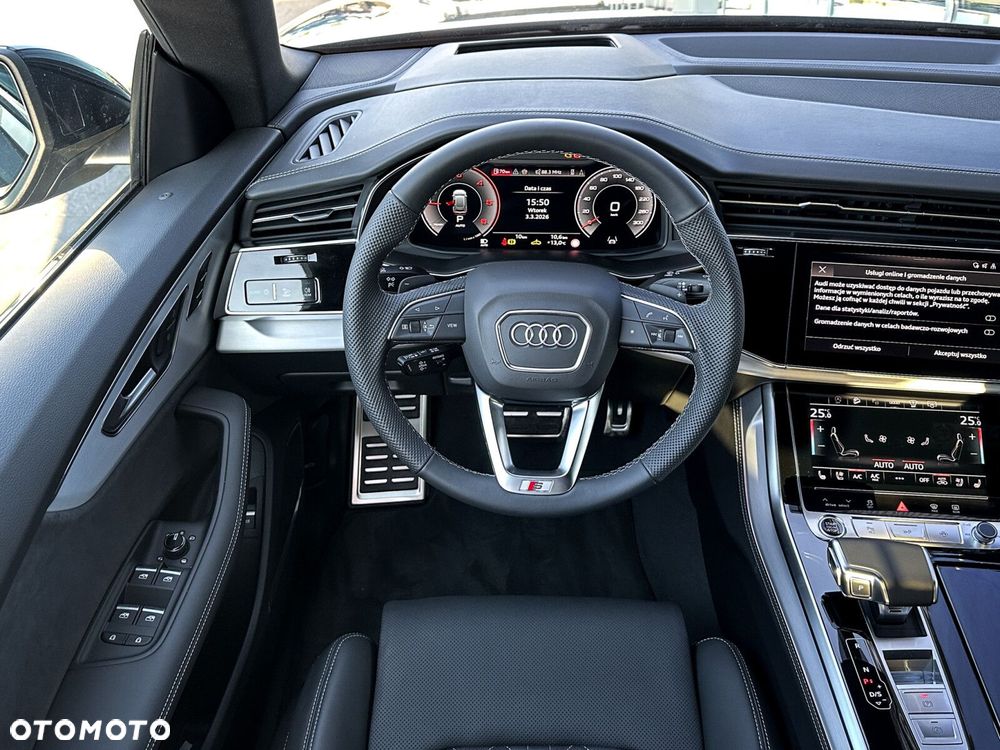 Audi Q8 - 25