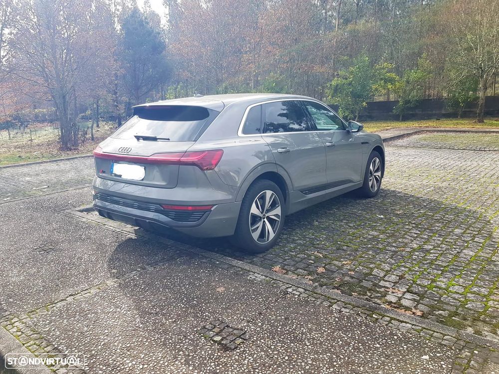 Audi Q8 e-Tron 50 quattro S line - 11