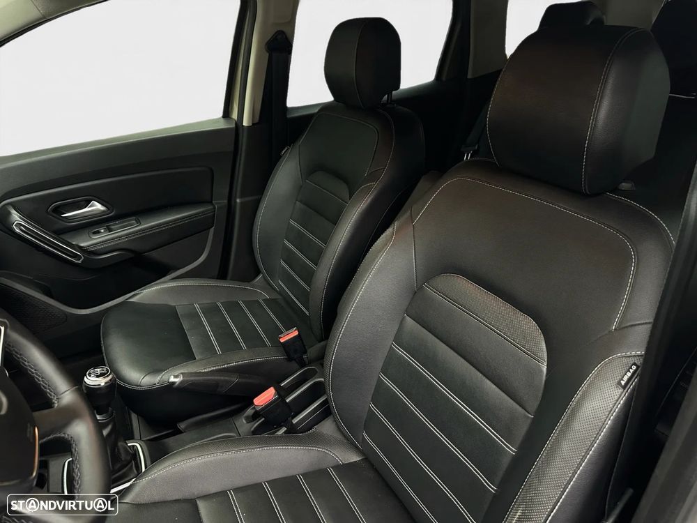 Dacia Duster 1.5 Blue dCi Prestige - 11