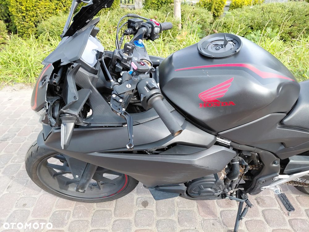 Honda CBR - 18