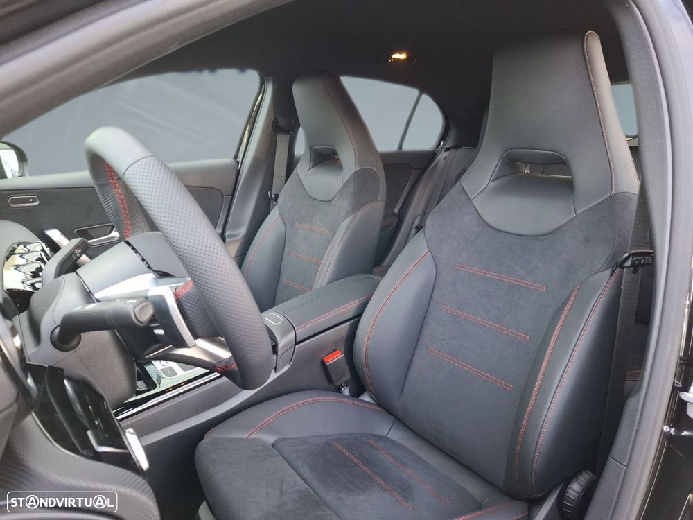 Mercedes-Benz A 250 e - 11