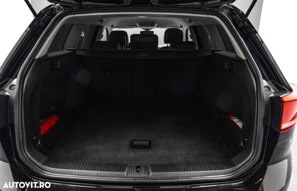 Volkswagen Passat 2.0 TDI DSG Highline - 22