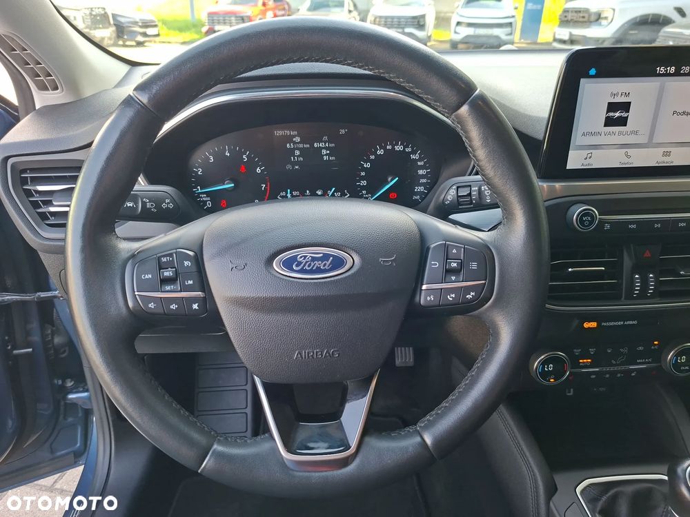 Ford Focus 1.0 EcoBoost Titanium - 17