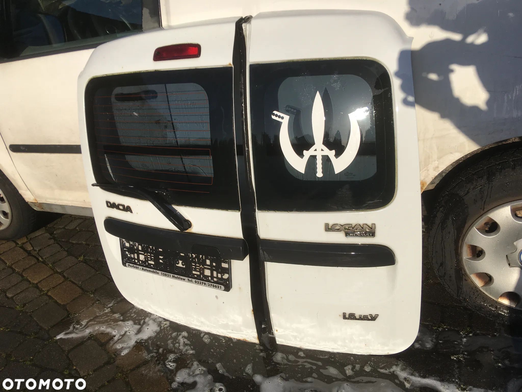 DACIA LOGAN DRZWI PRAWE LEWE ZDERZAKTYŁ TYLNE BIAŁE DV369 MCV KOMBI - 1