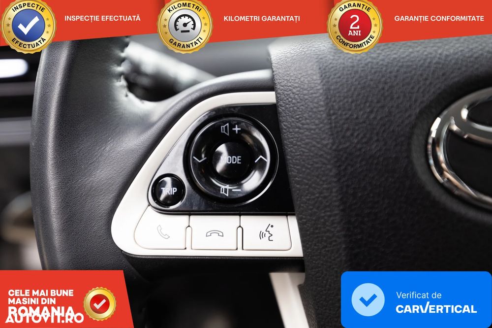 Toyota Prius 1.8 HSD Exclusive Plus - 11