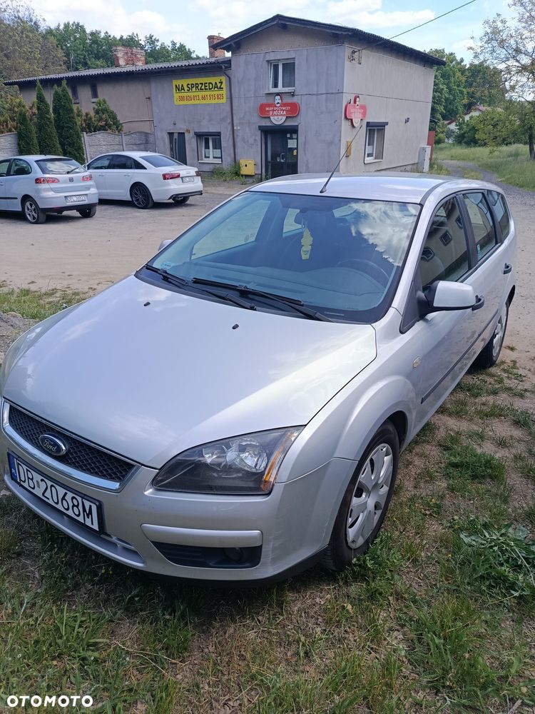 Ford Focus - 1