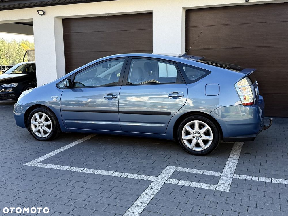 Toyota Prius 1.5 VVT-i Sol (nav) - 4