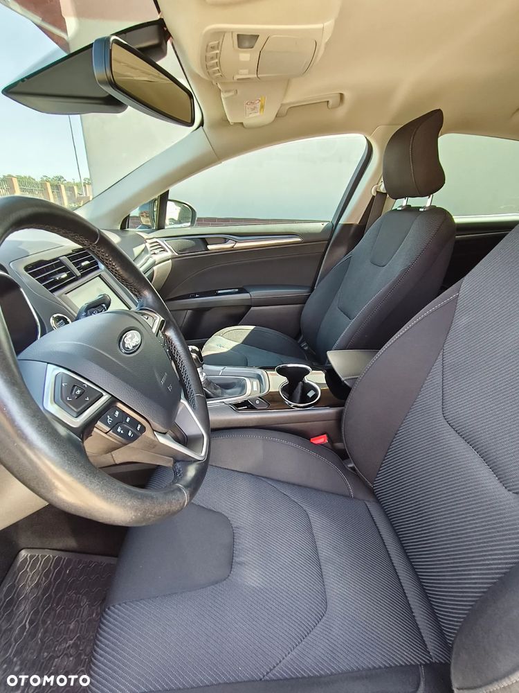 Ford Mondeo 2.0 TDCi Titanium - 11