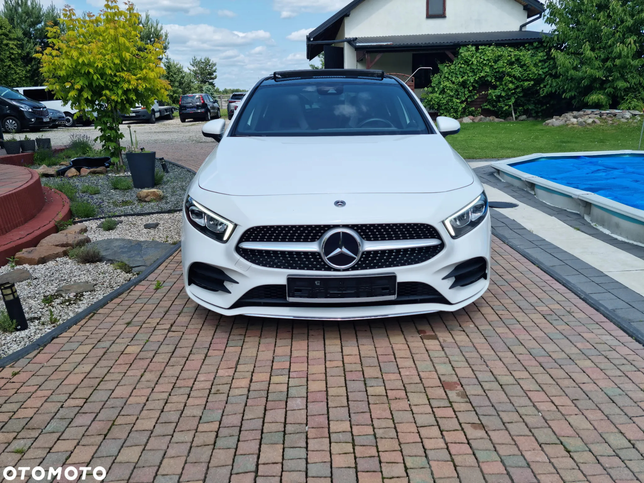 Mercedes-Benz Klasa A 180 7G-DCT AMG Line Advanced Plus - 12