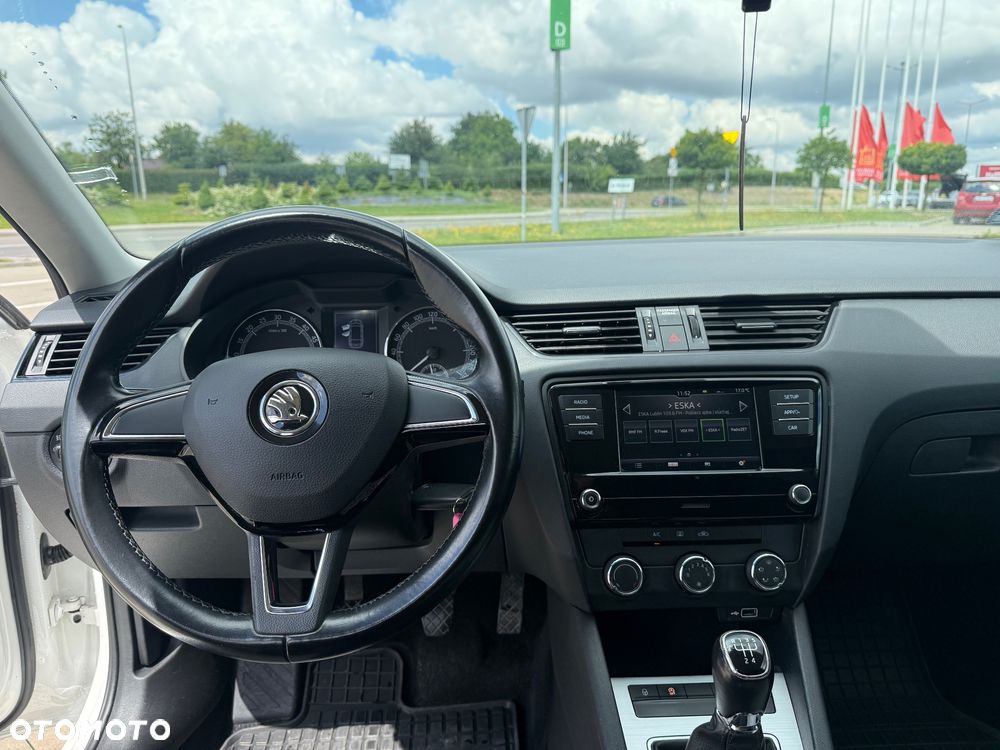 Skoda Octavia 1.6 TDI SCR Ambition - 16