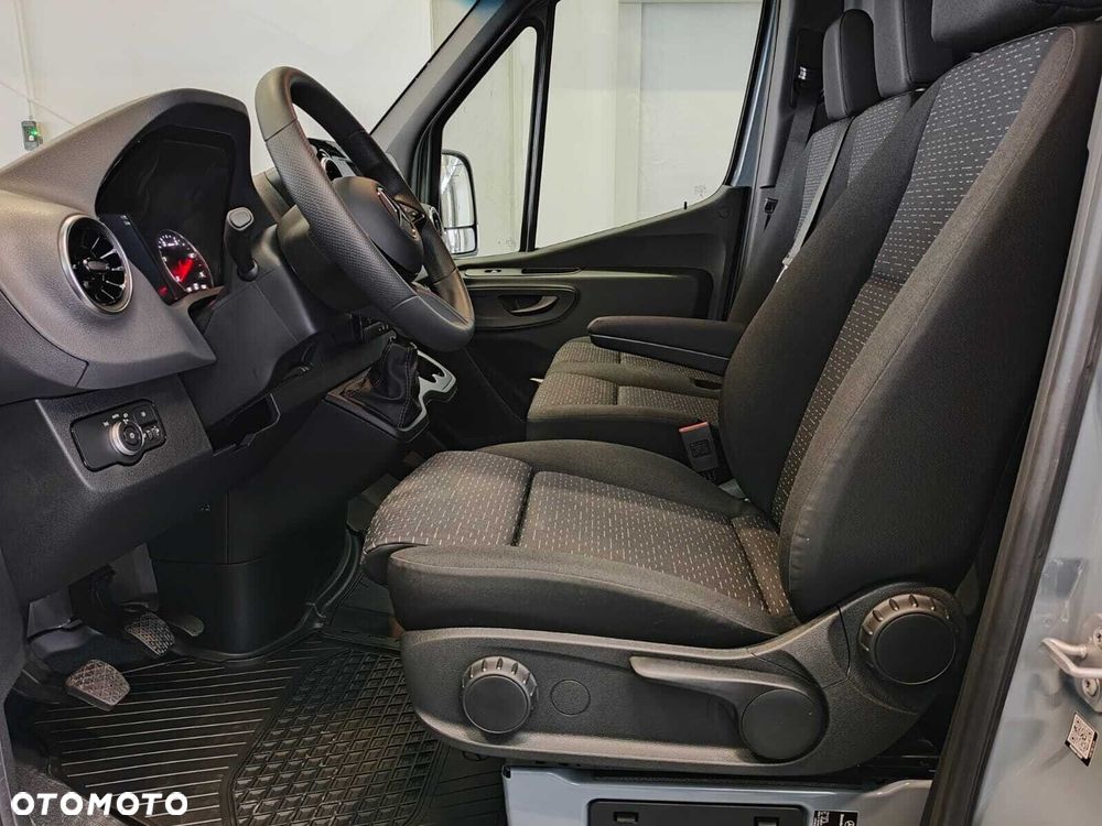 Mercedes-Benz Sprinter 317 cdi L4H2 - 12
