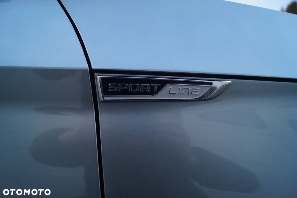Skoda Superb 2.0 TDI DSG Sportline - 8