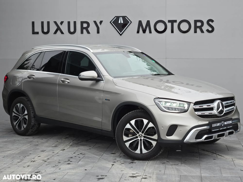 Mercedes-Benz GLC 300 de 4Matic 9G-TRONIC - 2