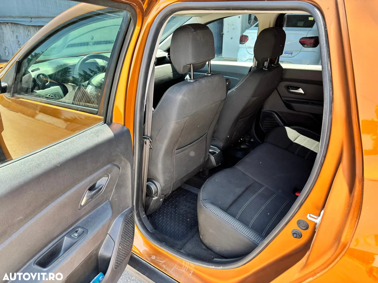 Dacia Duster 1.5 Blue dCi 4WD Prestige jante 17" - 10
