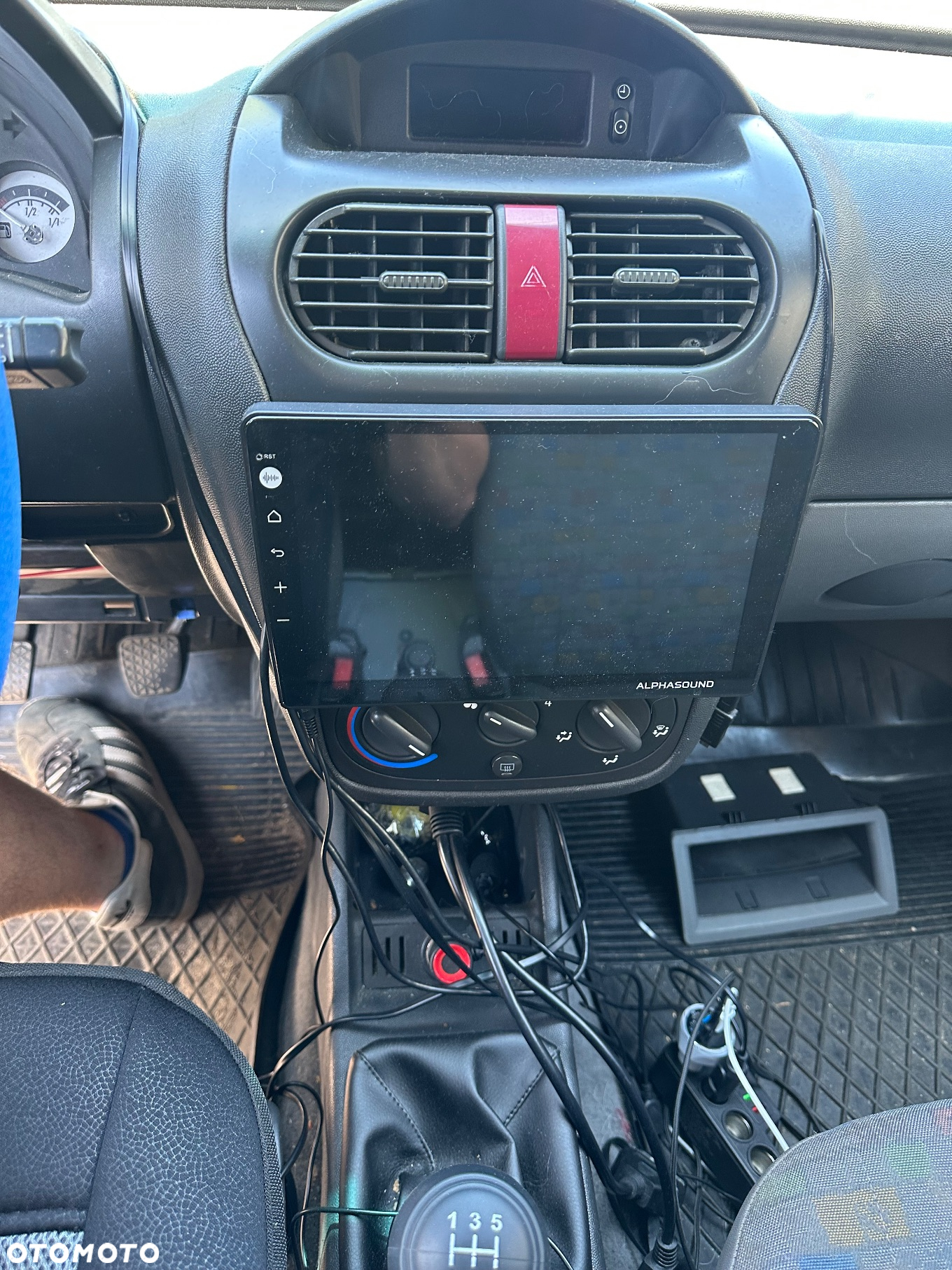 Opel Combo - 8