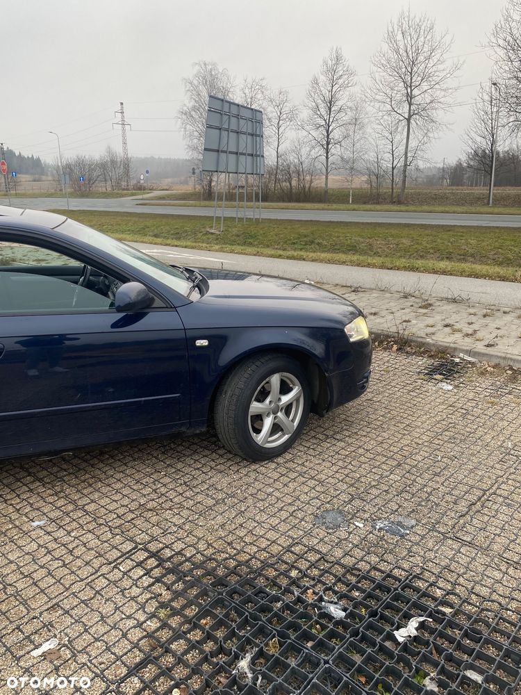 Audi A4 Limousine 1.6 - 8