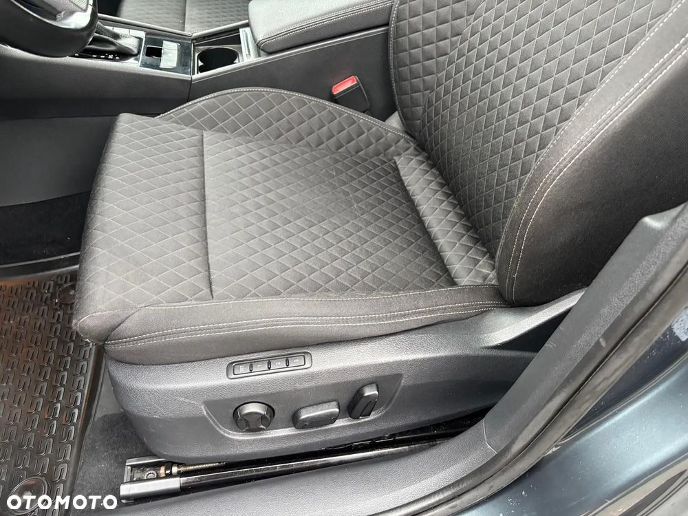 Skoda Superb 2.0 TDI Style DSG7 - 26