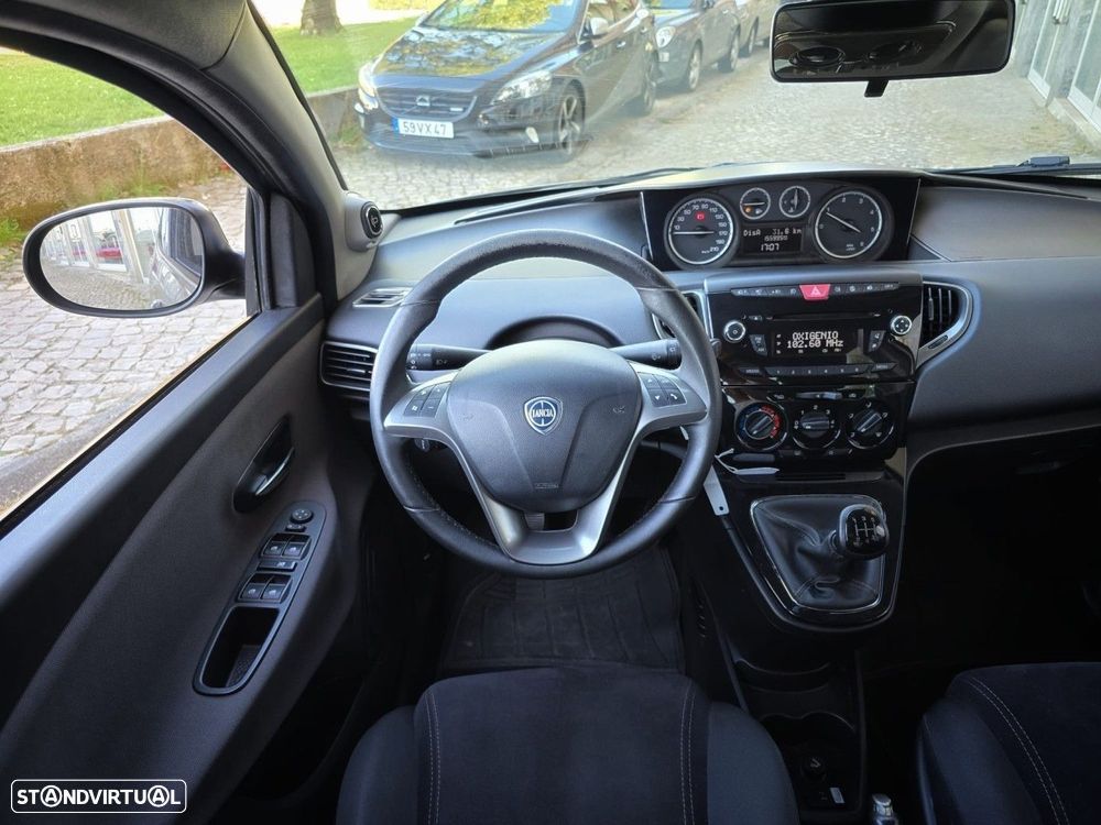 Lancia Ypsilon 1.3 M-jet S&S Platinum - 20