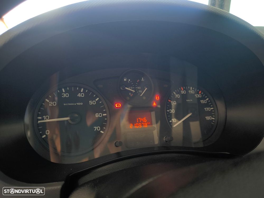 Peugeot Partner 1.6 BlueHDi L1 Premium 3L - 14