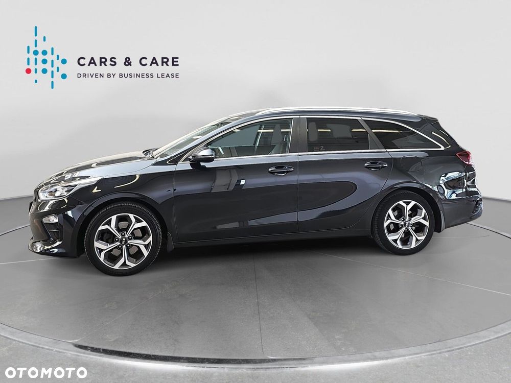 Kia Ceed 1.6 CRDi mHEV L DCT - 31