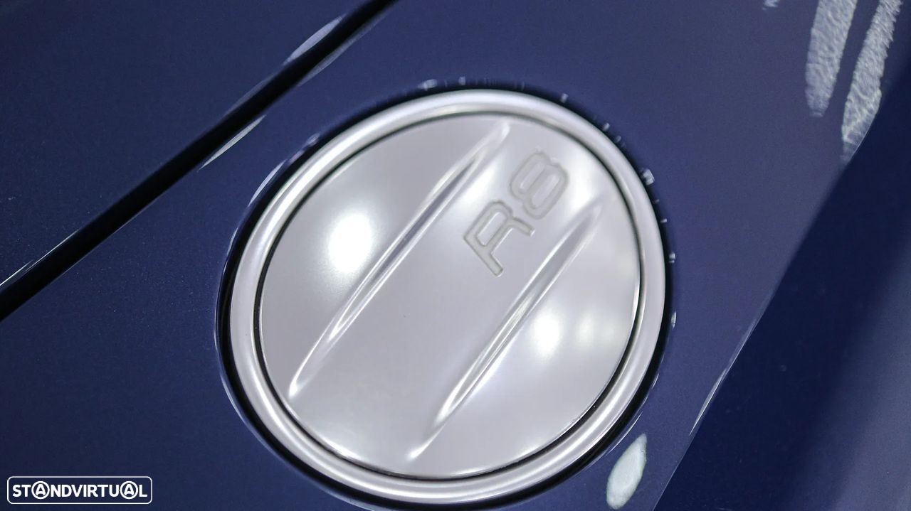 Audi R8 Spyder 5.2 FSi V10 S tronic Plus - 14