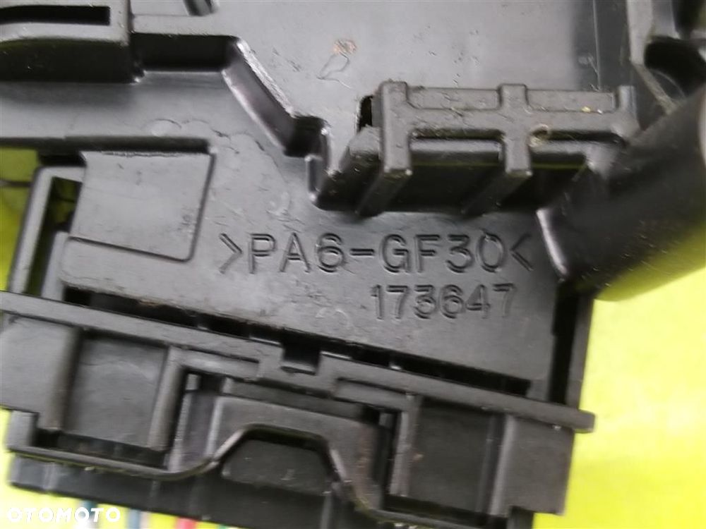 PRZEŁĄCZNIK PAJĄK MANETKA TOYOTA YARIS VERSO 99-05R 173648 173647 - 4