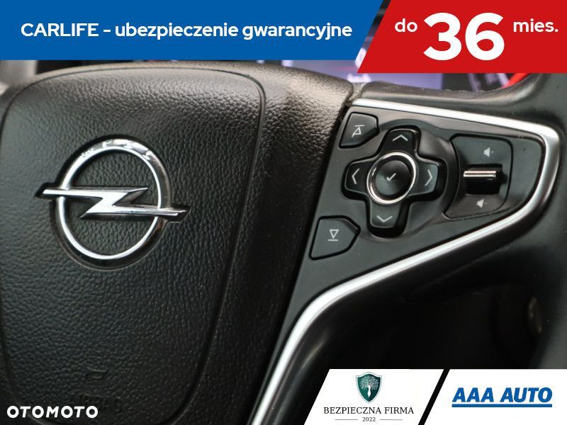 Opel Insignia - 19