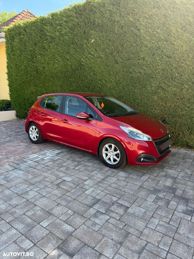 Peugeot 208 - 9