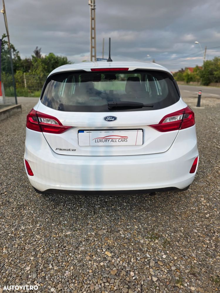 Ford Fiesta - 4