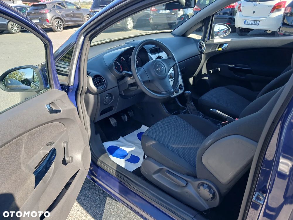 Opel Corsa - 4