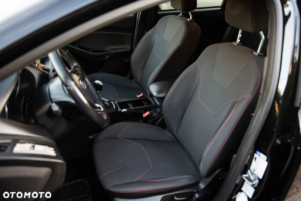 Ford Focus 1.5 EcoBoost ST-Line Red ASS - 22