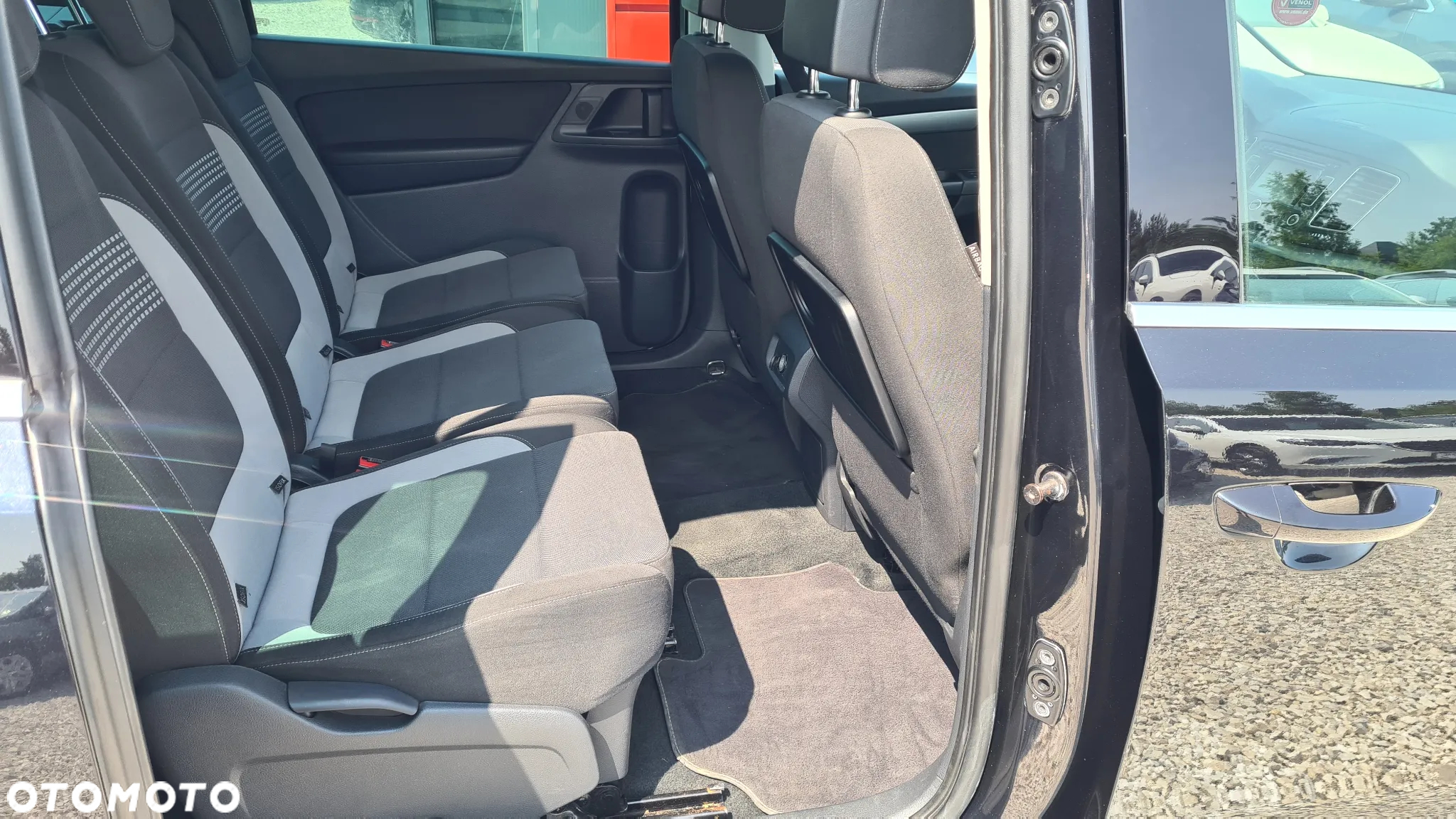 Volkswagen Sharan - 8