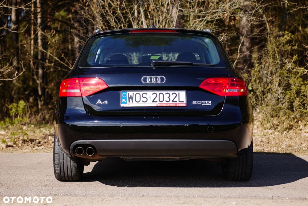 Audi A4 Avant 2.0 TDI DPF quattro Attraction - 5