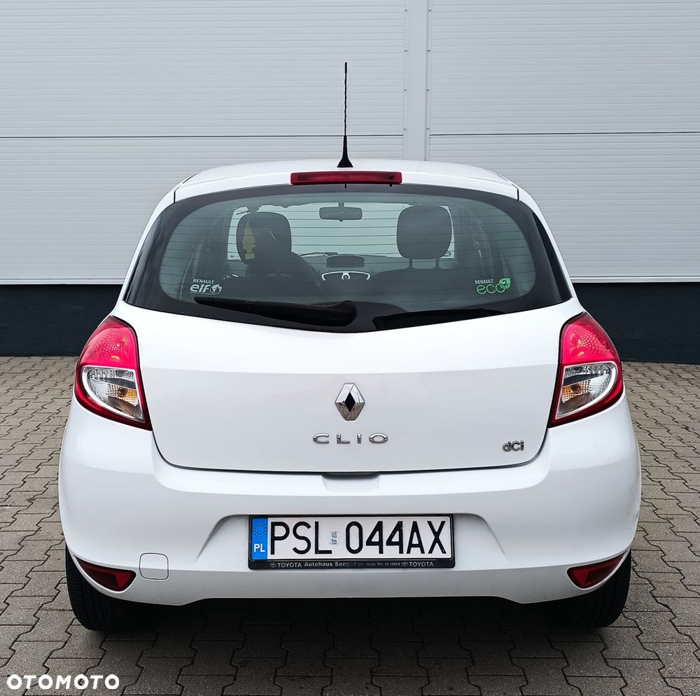 Renault Clio 2012 photo 5